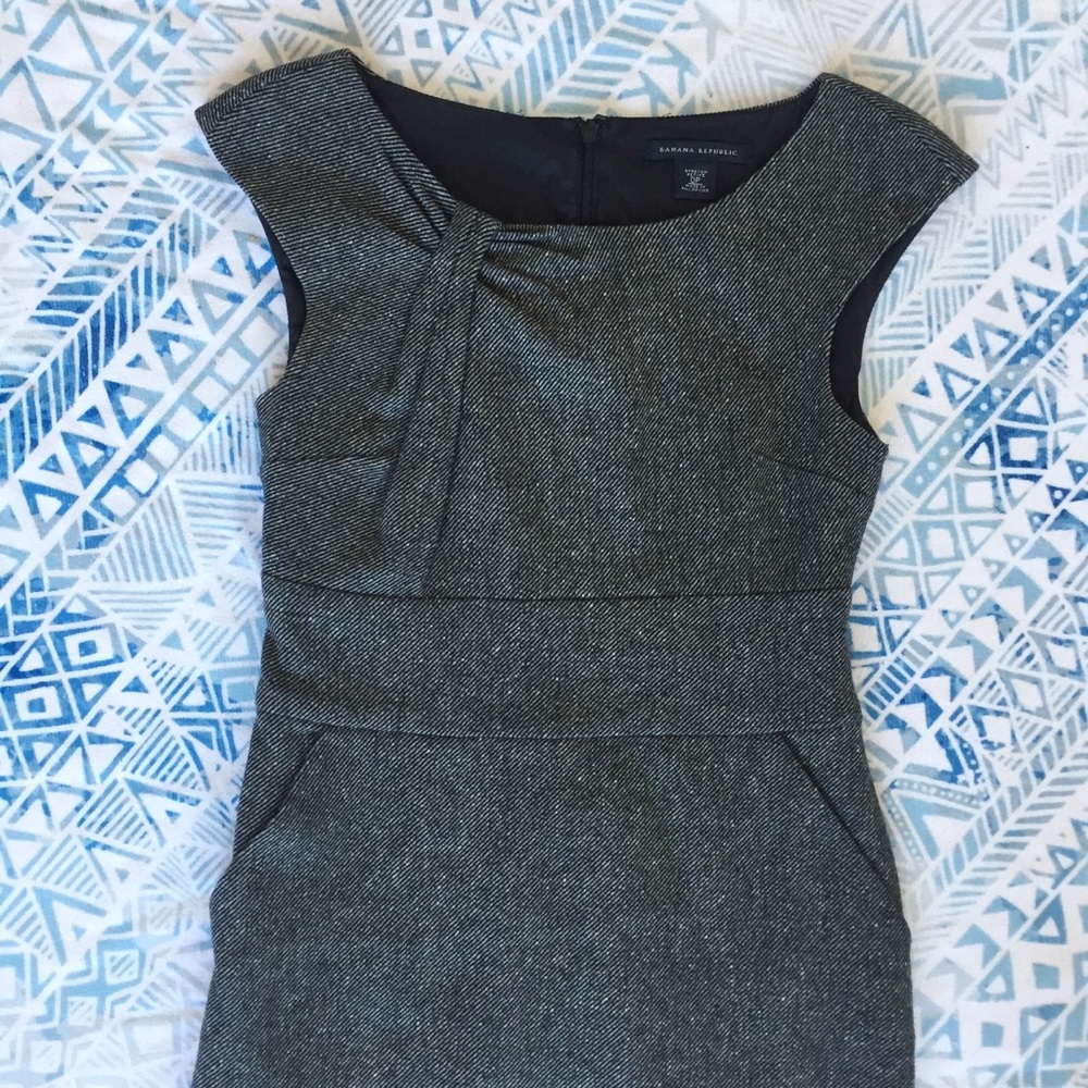 Banana Republic Tweed Dress - Picture 2 of 7